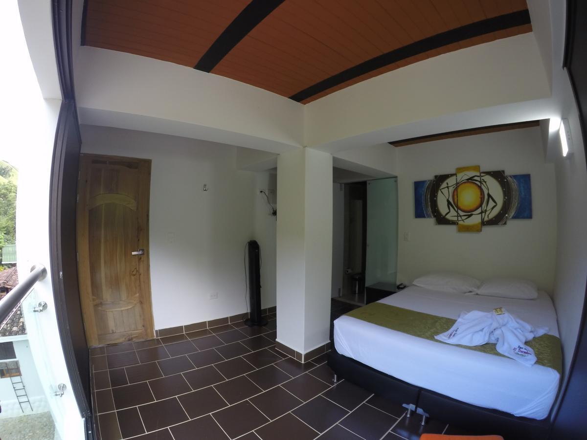 Hotel El Trocadero 圣拉菲尔 外观 照片