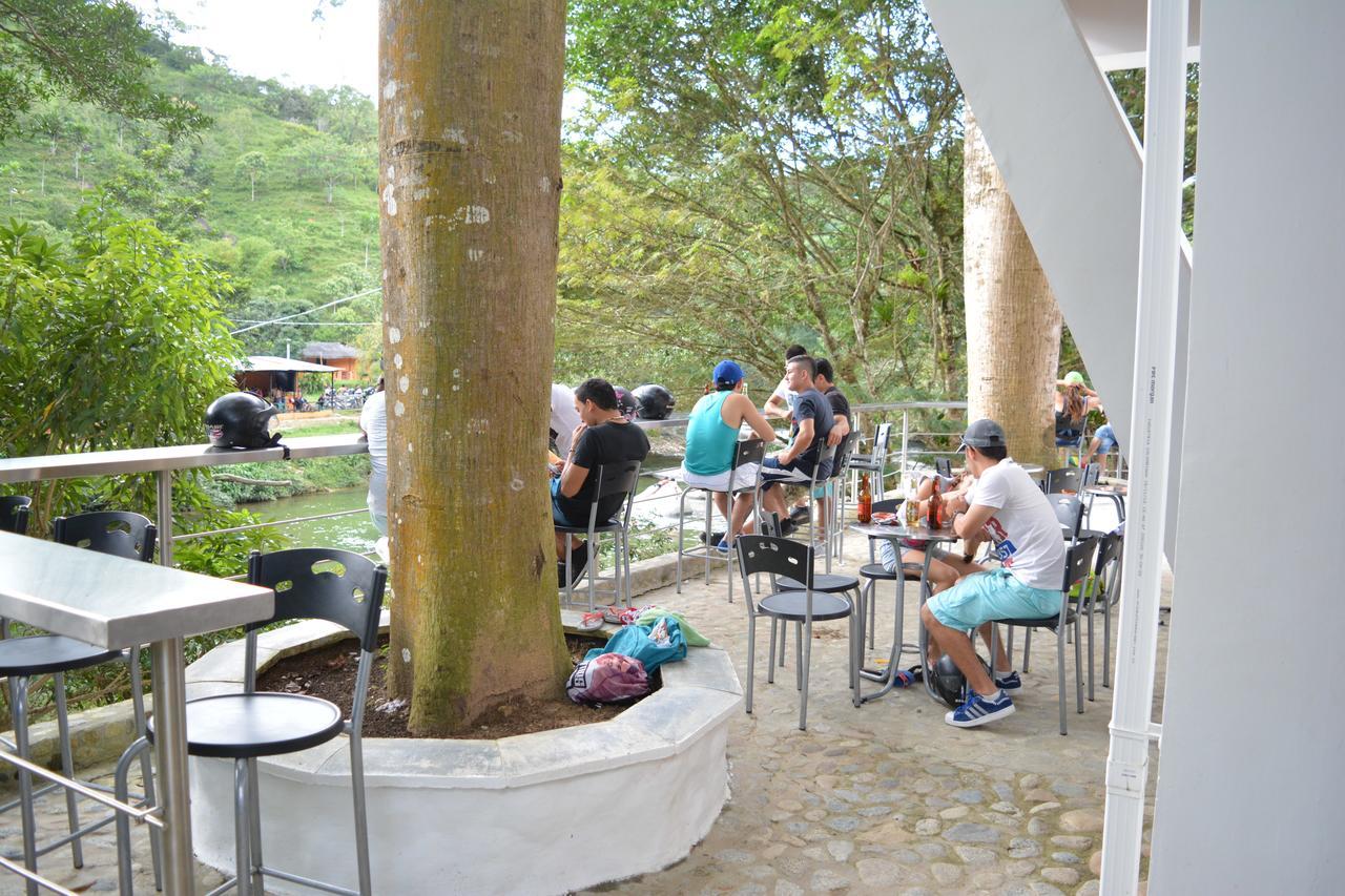 Hotel El Trocadero 圣拉菲尔 外观 照片