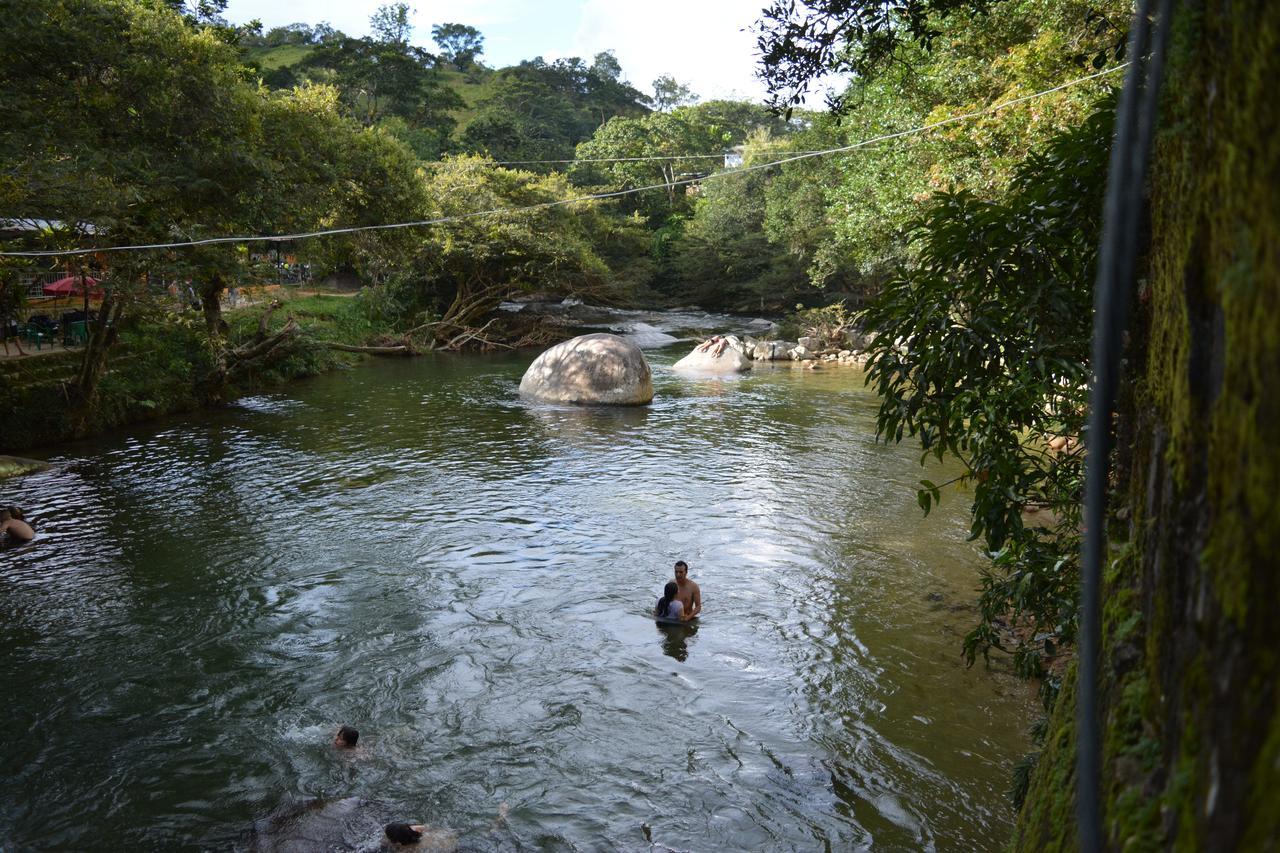 Hotel El Trocadero 圣拉菲尔 外观 照片