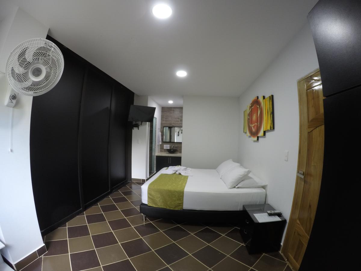 Hotel El Trocadero 圣拉菲尔 外观 照片