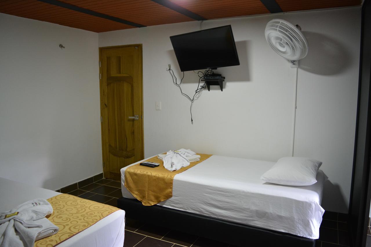Hotel El Trocadero 圣拉菲尔 外观 照片