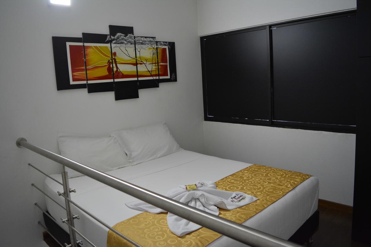 Hotel El Trocadero 圣拉菲尔 外观 照片