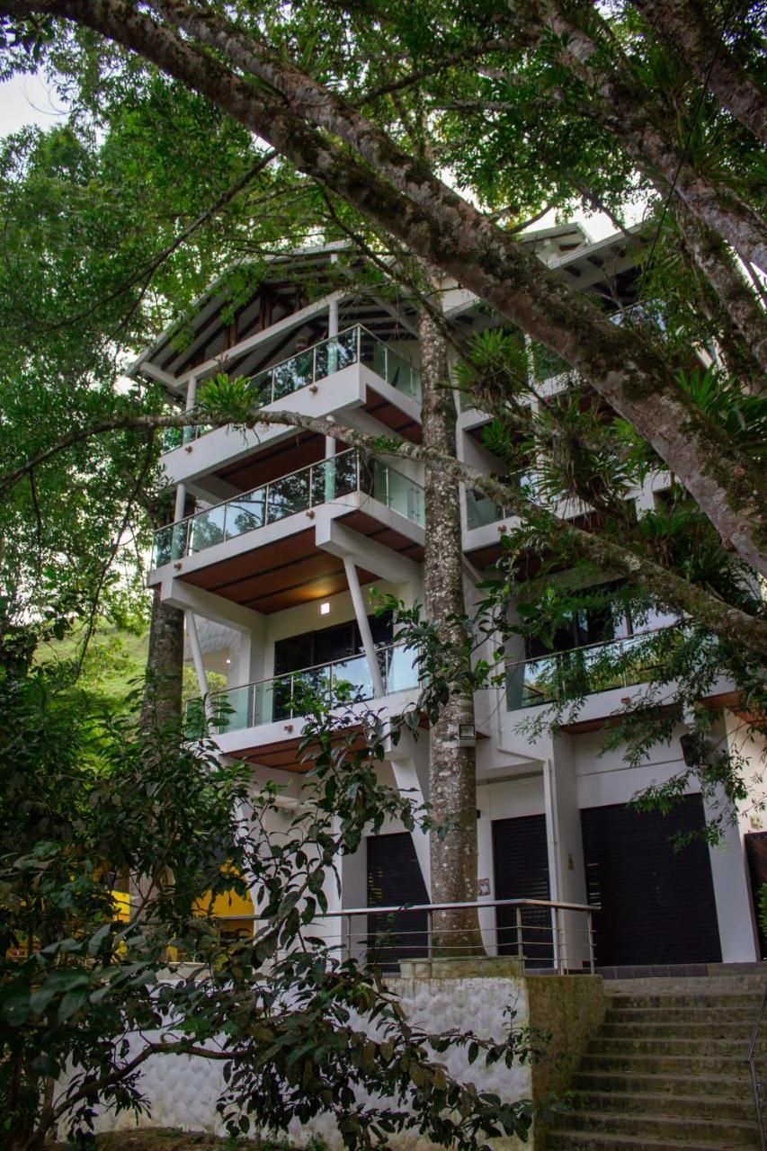 Hotel El Trocadero 圣拉菲尔 外观 照片