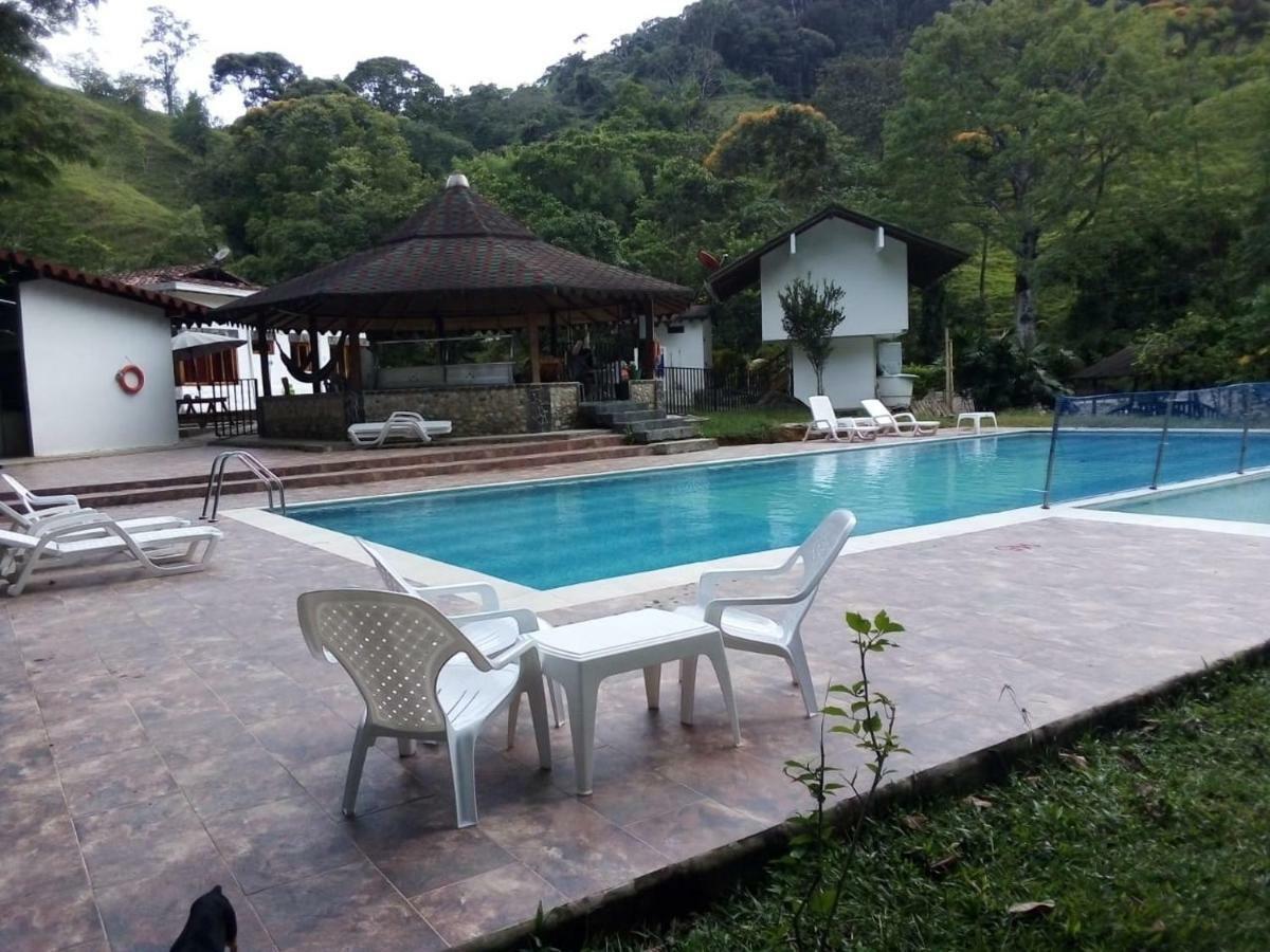 Hotel El Trocadero 圣拉菲尔 外观 照片